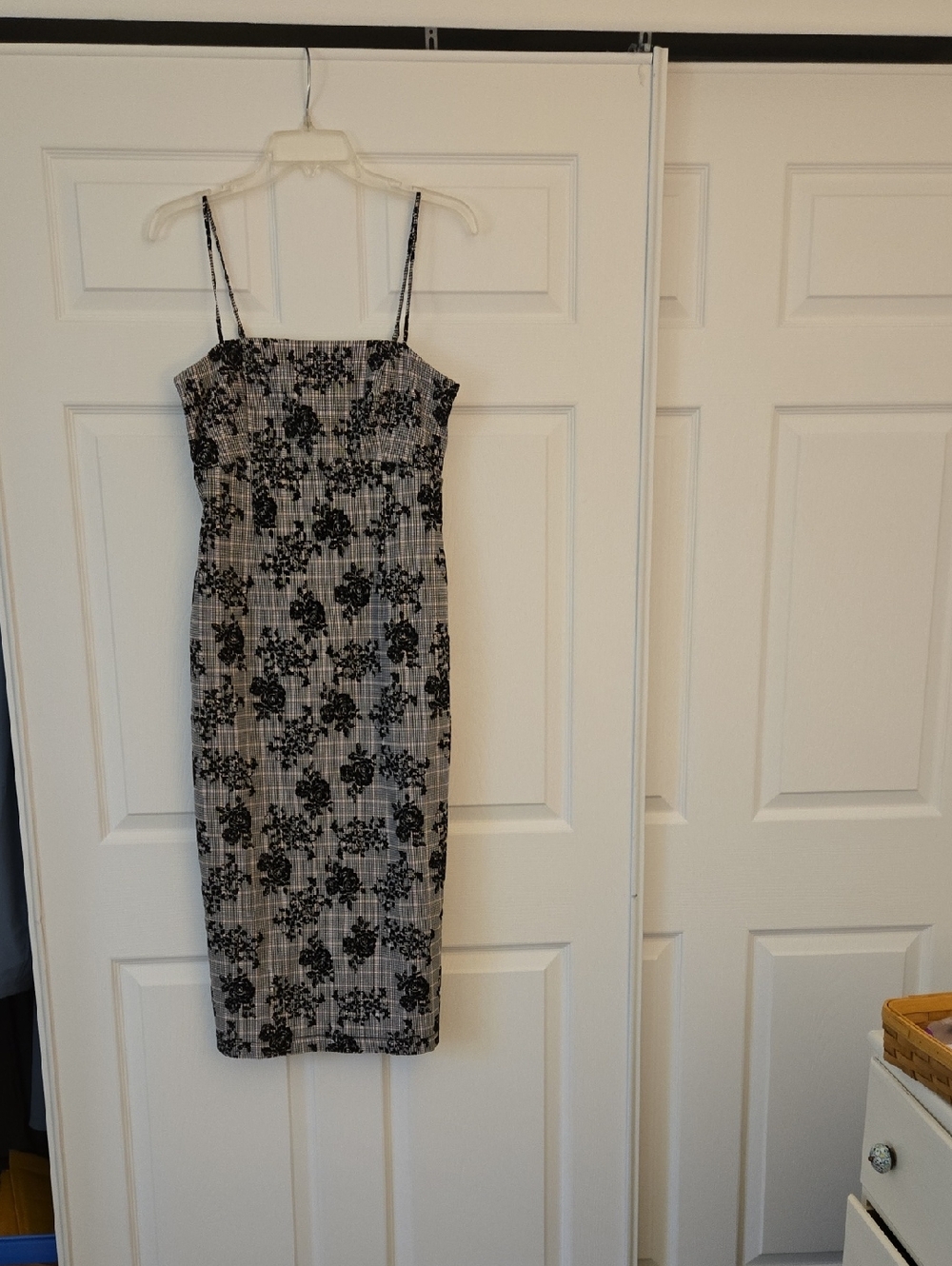 Maeve Black & White Plaid Floral Spaghetti Strap Midi Dress
